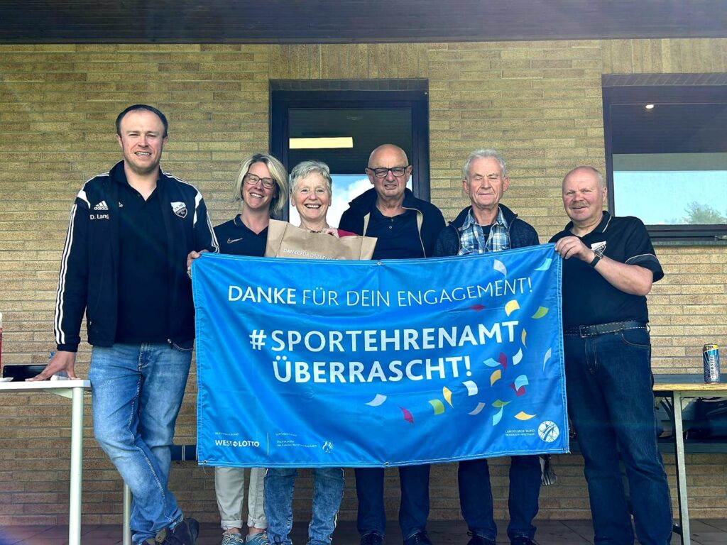 SPORTEHRENAMT ÜBERRASCHT