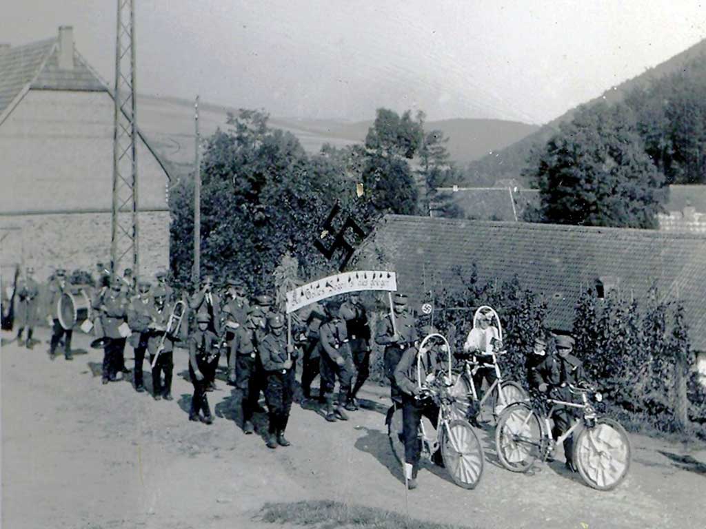 Erntedank Umzug in der NS Zeit (Konrad Adenauer Stiftung)